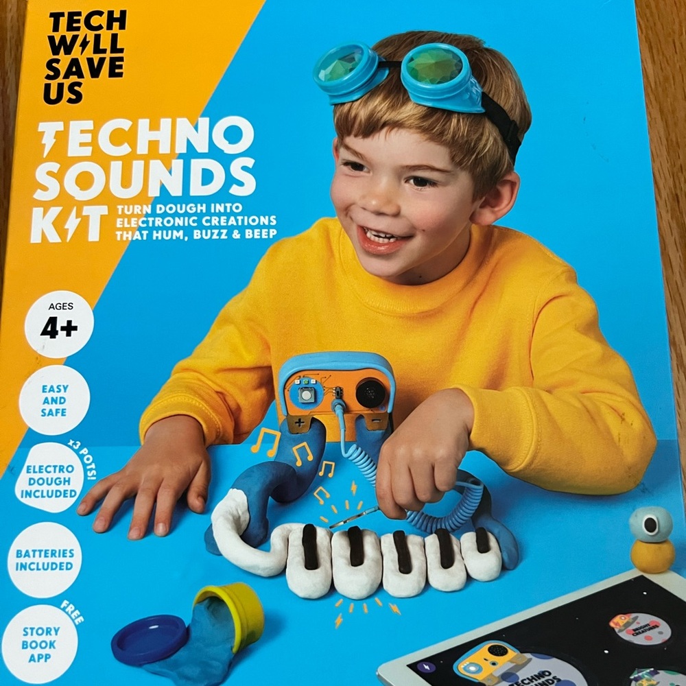 - Techno sounds kit